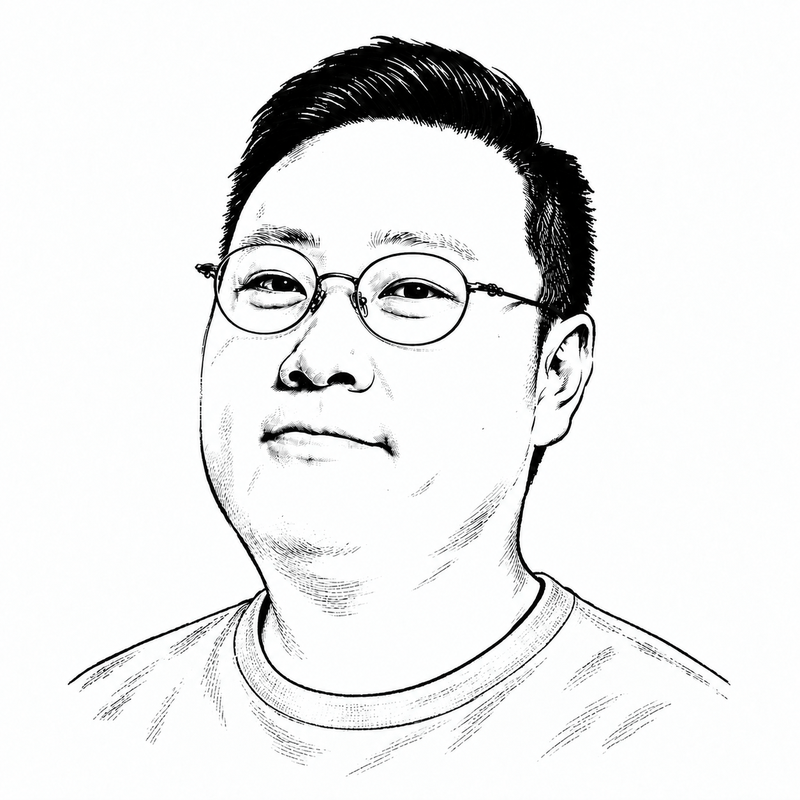 老王,白色上衣的素描肖像